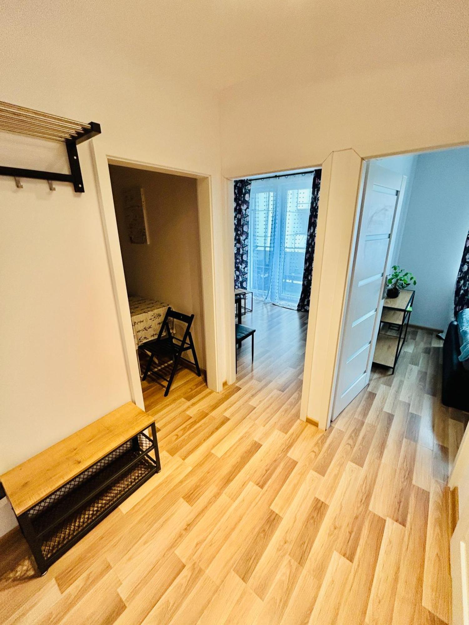 Apartament, Free Parking, Blisko Rynek-Dworzec Pkp-Pks, Sklepy Вроцлав Екстер'єр фото